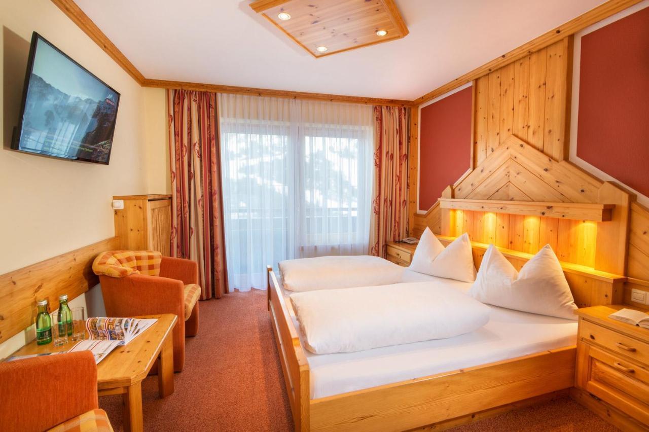 Hotel Garni Haus Tyrol Обертауэрн Экстерьер фото